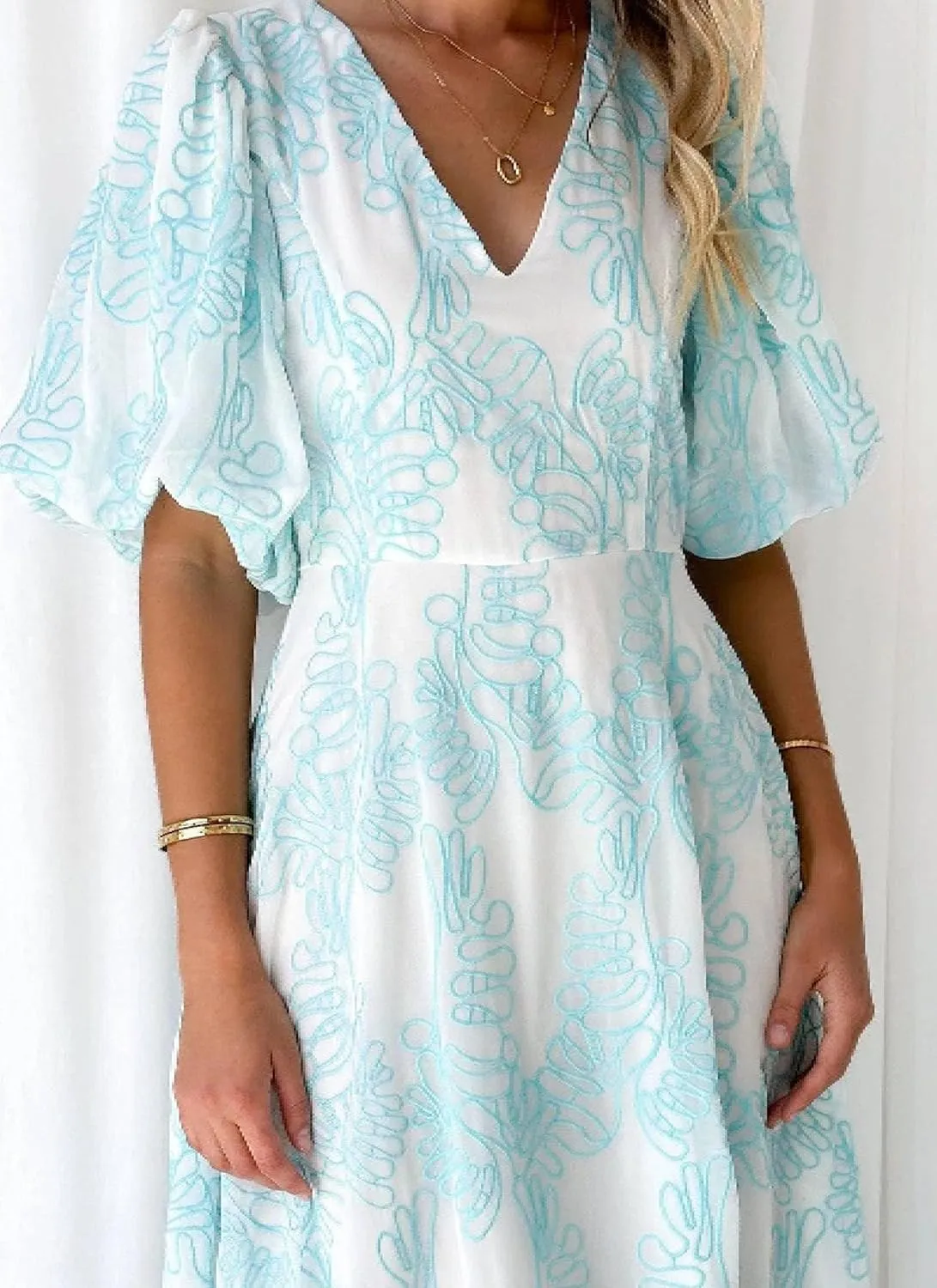 2025 Womens Swing A Line High Waist Ruffle Dress Semi Casual Print V Neck Puff Sleeve Maxi Dress