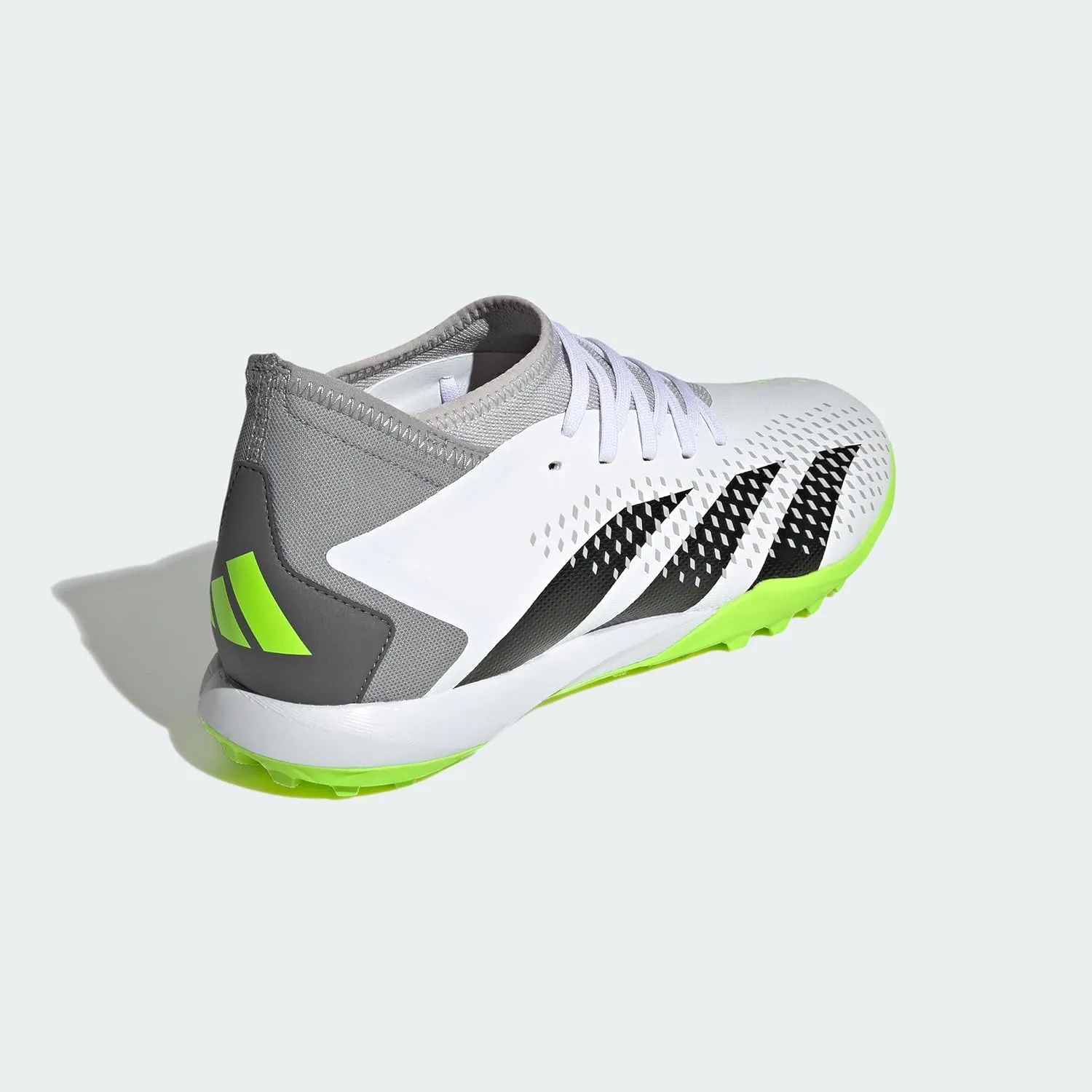 adidas Unisex Predator Accuracy.3 Turf Soccer Shoe