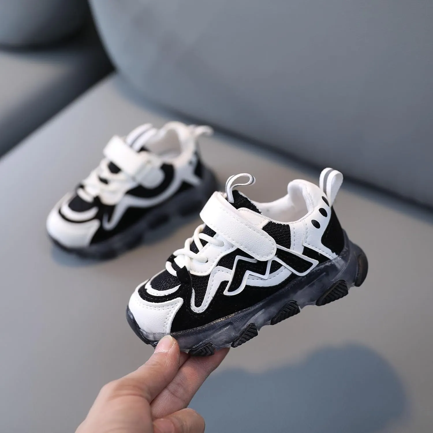 Children Baby Girls Led Light Shoes Luminous Running Mesh Non Slip Sport Shoes 12M?6Y Little Kid's Sneakers