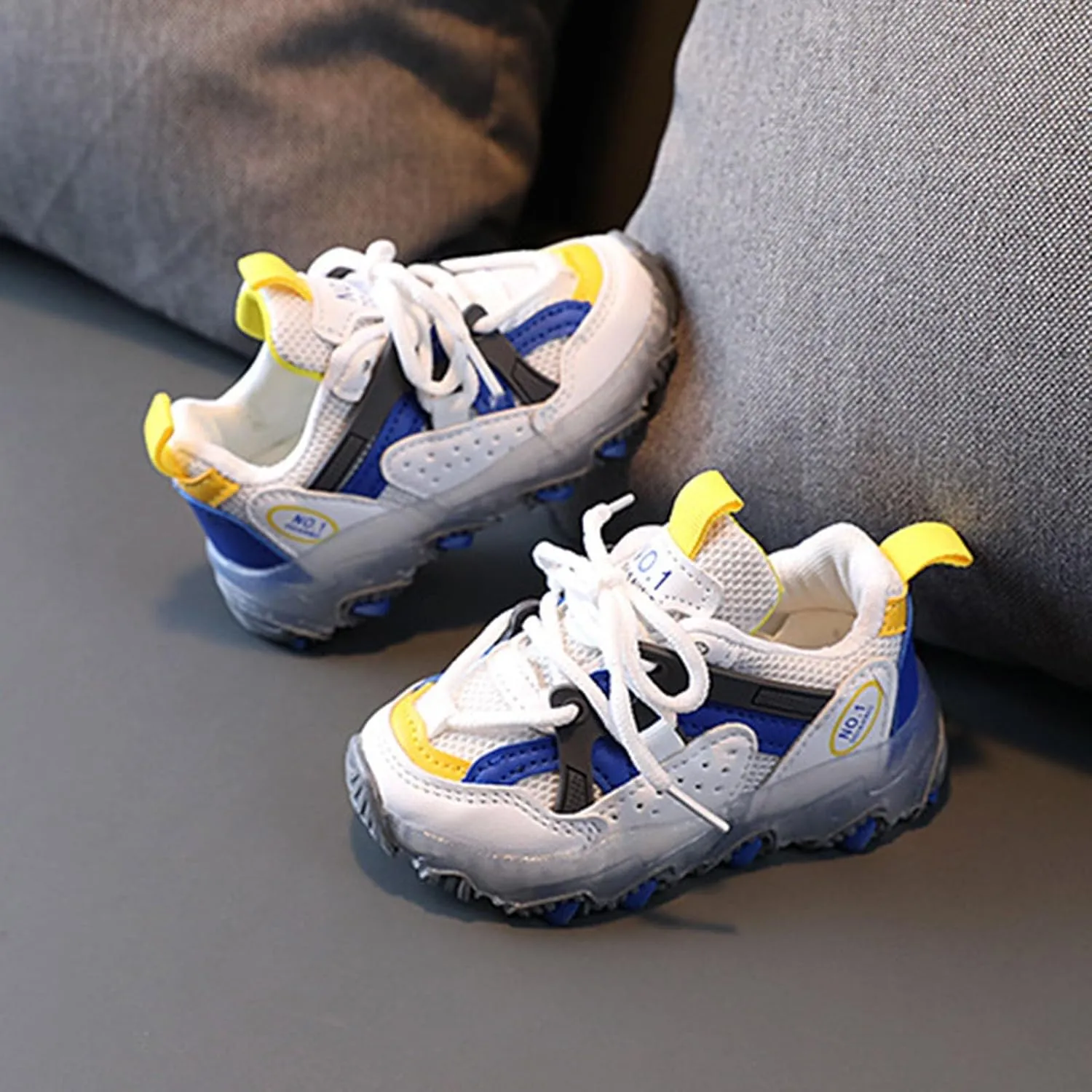 Children Kids Baby Girls Sneakers Led Light Luminous Sport Shoes Boys Lace up Stitching Color Bling Sneakers