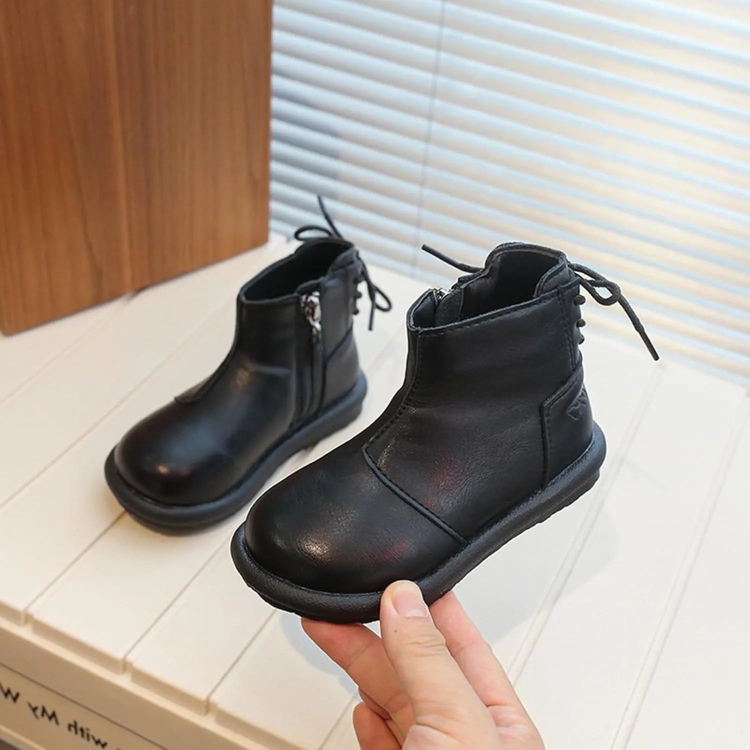 Girls Leather Ankle Boots Waterproof Side Zipper Slip On Boots Round Toe Soft Sole Flat Boots Casual Shoes