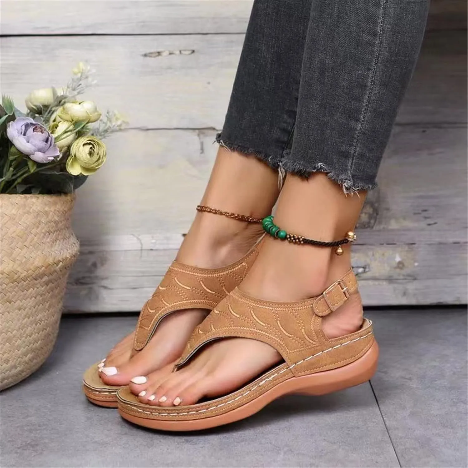 Ladmiple Sandals for Women Fashion Flip Flops Platform Sandal Casual Beach Travel Clip Toe Slipppers Shoes Dressy Summer