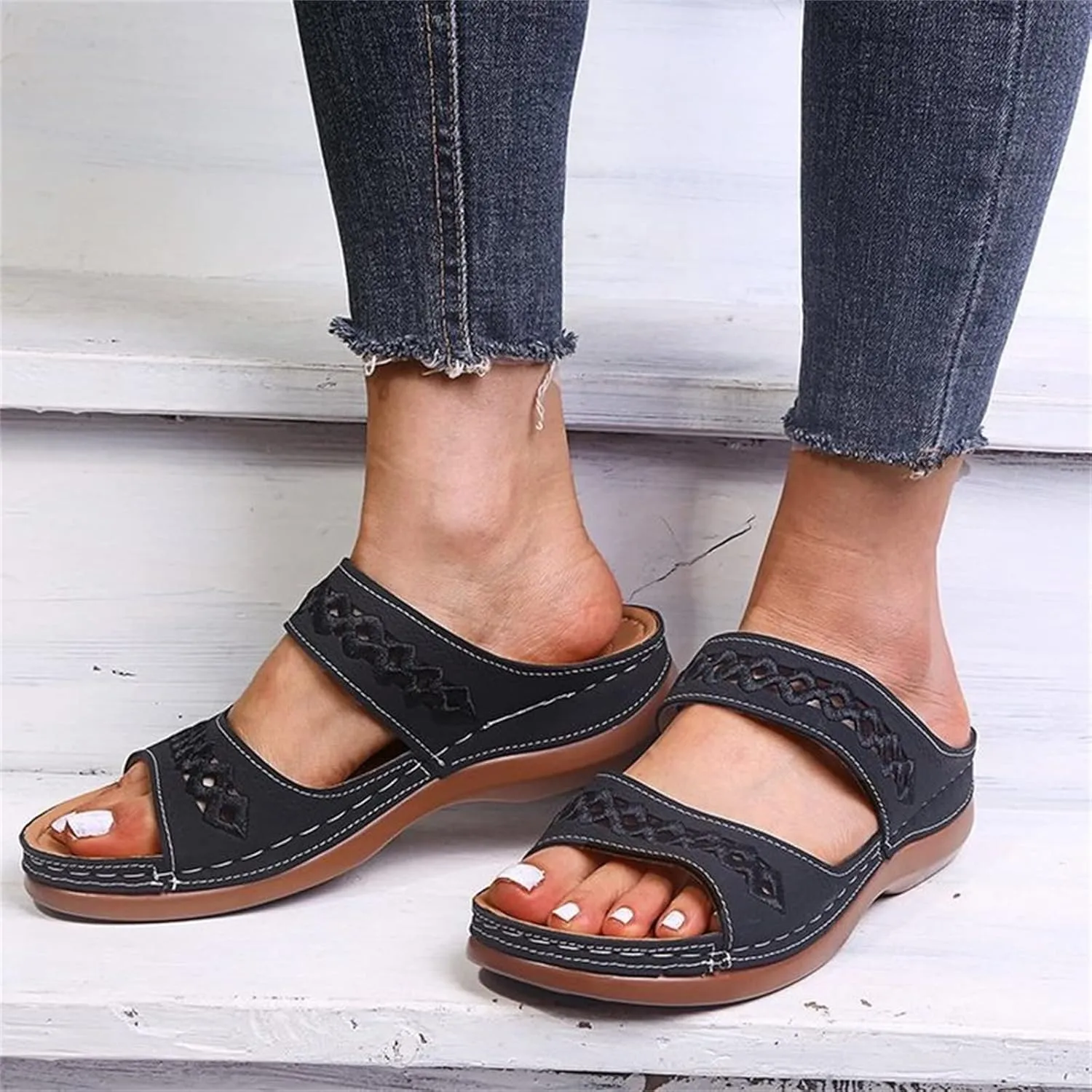 Ladmiple Sandals Women Dressy Summer Flat Cute Casual Beach Shoes Orthotic Slides Comfortable Walking Orthopedic Flip Flops