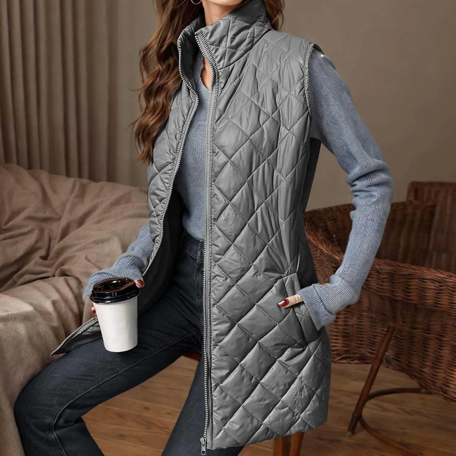 Long Puffer Vest Women Lightweight Quilted Sleeveless Stand Collar Zip Up Puffy Jacket with Pockets Winter Outerwear