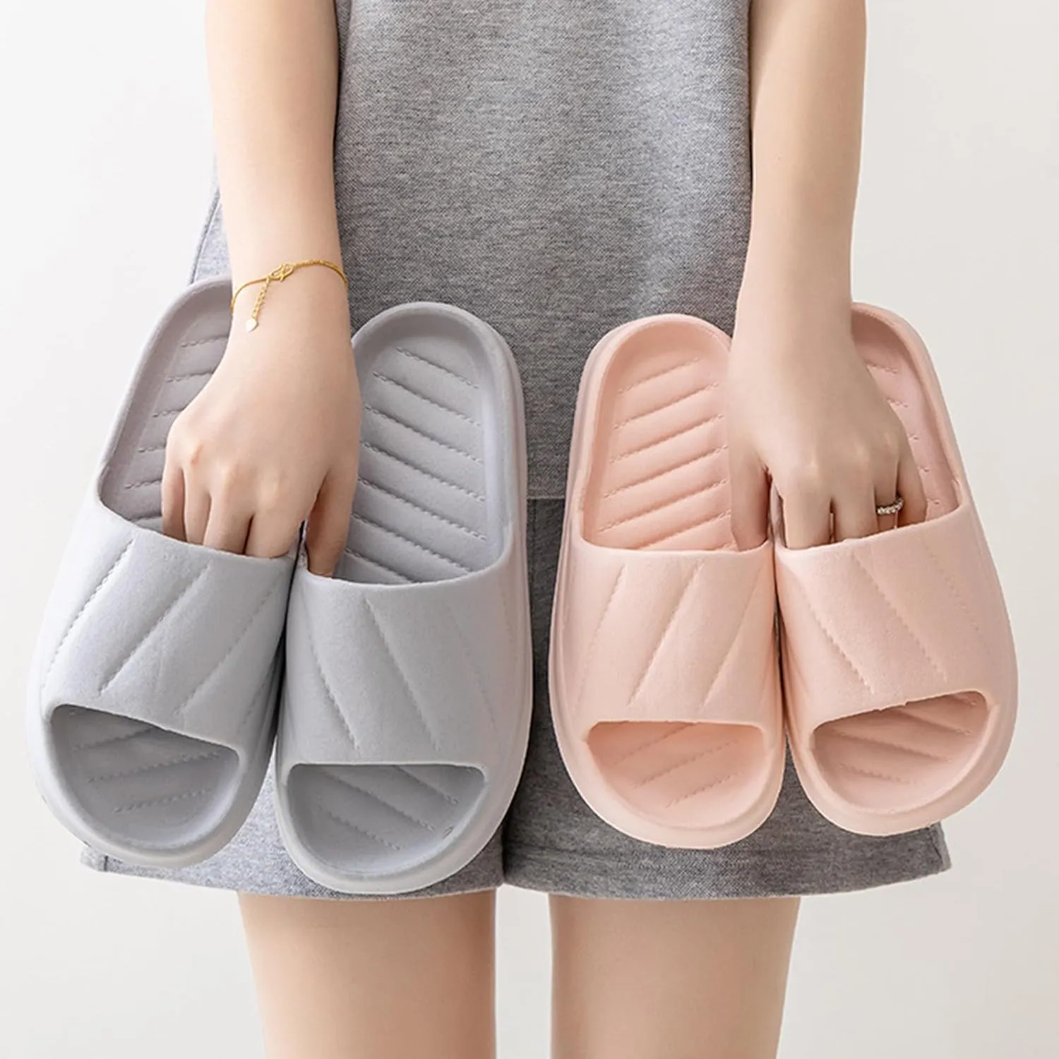 Men and Women Shoes Indoor and Outdoor Home Slippers Fashionable Lightweight Winter Slipper Bear Slippers