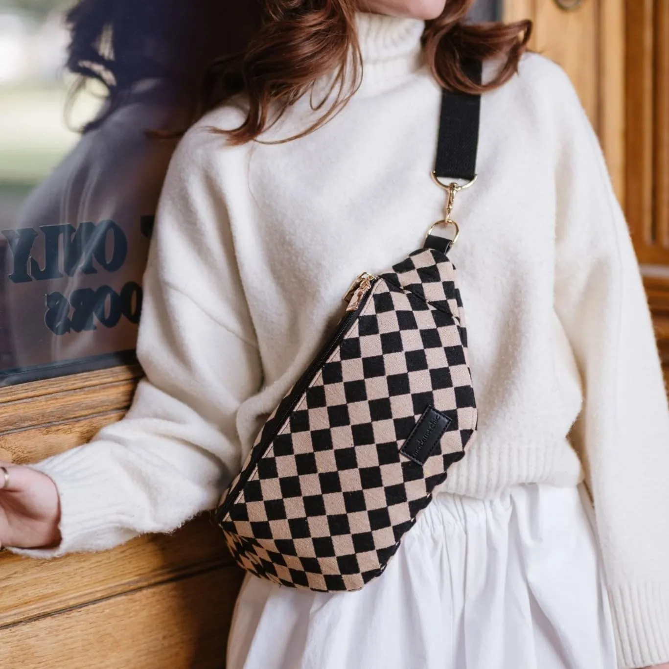 Modern Chic Belt Bags for Women: Avril Patterned Oversized Checkered Fanny Pack, Canvas Belt Bag for Women with Strap & Multiple Pockets (Diamonds)
