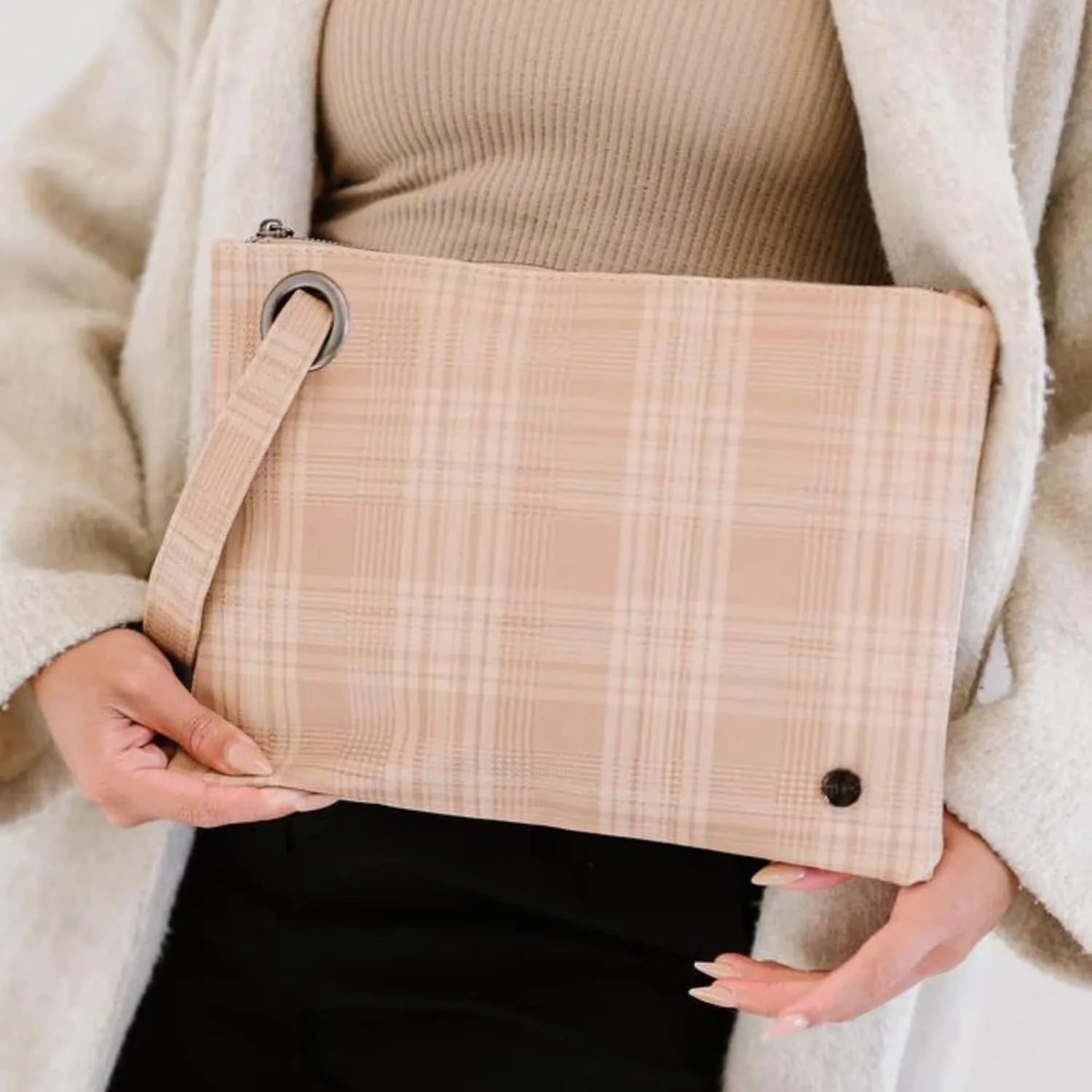 Modern Chic Clutch Purses for Women - Molly Oversized Plaid Clutch, Durable Vegan Leather, Hands-Free Wristlet