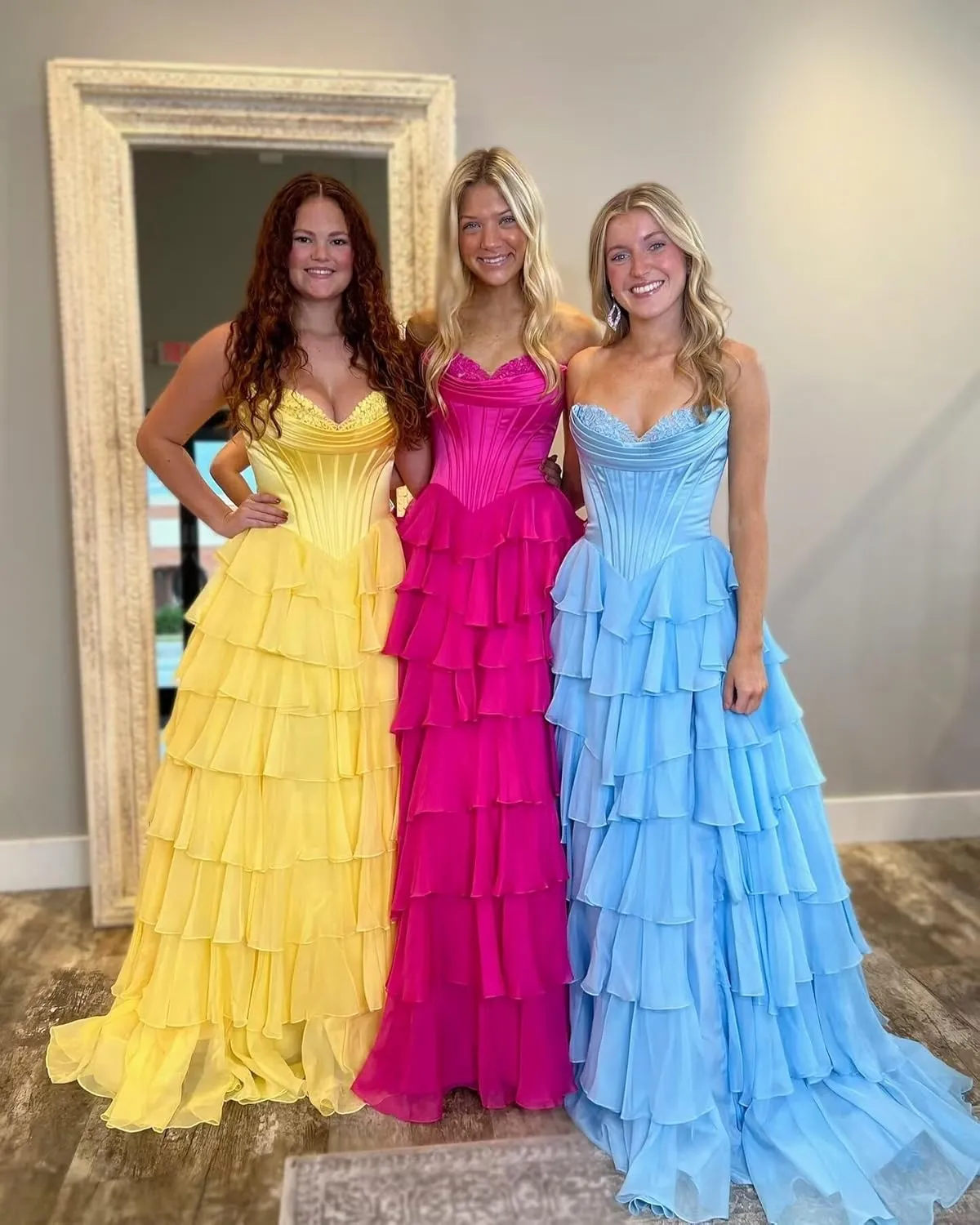Strapless Corset Prom Dresses 2025 Tiered Ruffle for Teens - Long Chiffon Formal Evening Gown with Slit