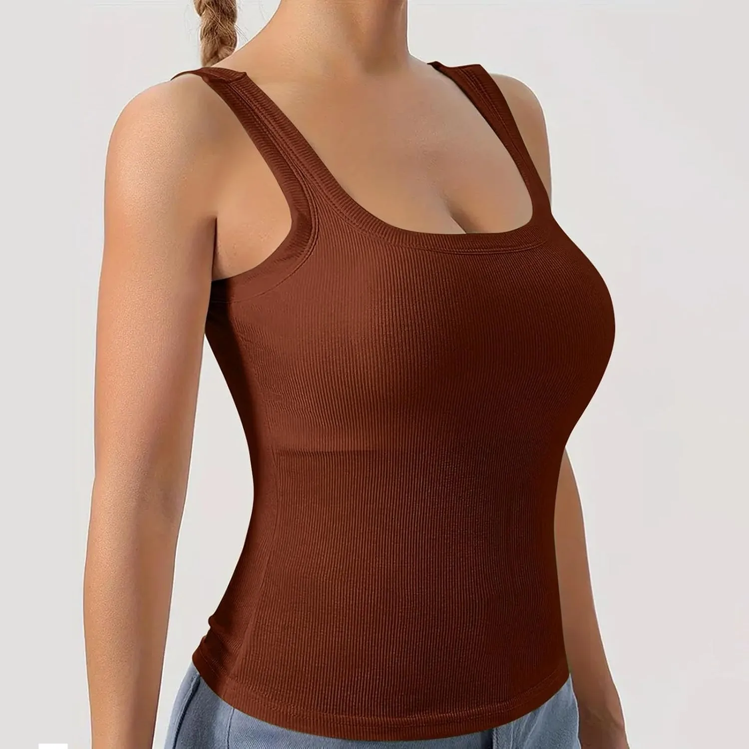 Tank Top with Built in Bra for Women Padded Sleeveless Camisole Tops 2025 Basic Sport Cami Tops Undershirts