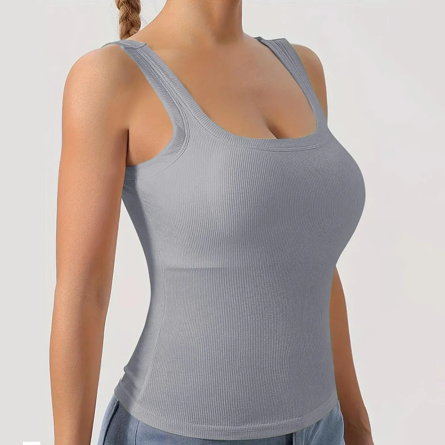 Tank Top with Built in Bra for Women Padded Sleeveless Camisole Tops 2025 Basic Sport Cami Tops Undershirts