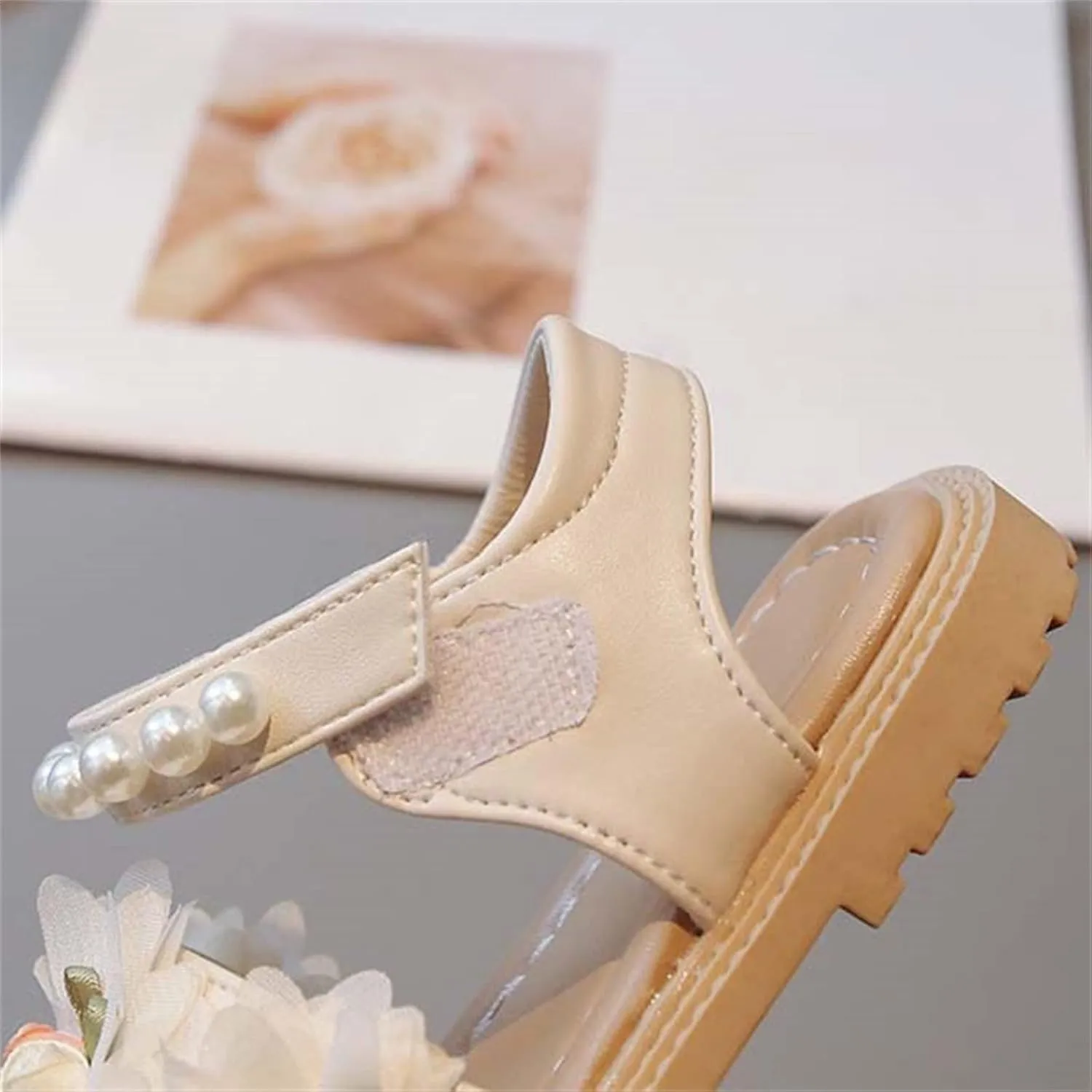 Toddler Girl Flower Sandals Lightweight Pearl Strap Open Toe Breathable Soft Sole Beach Holiday Princess Shoes