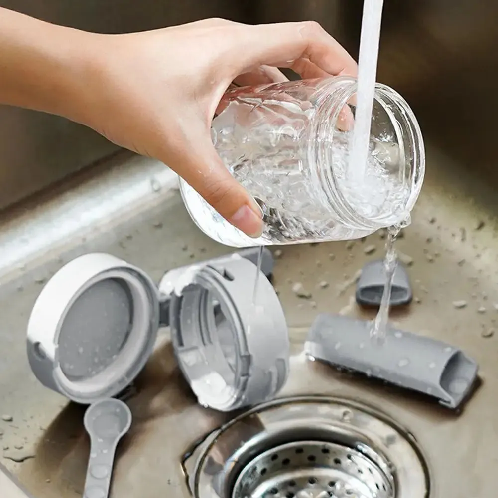 Transparent Glass Lockable Airtight  Seasoning Jar with Spoon