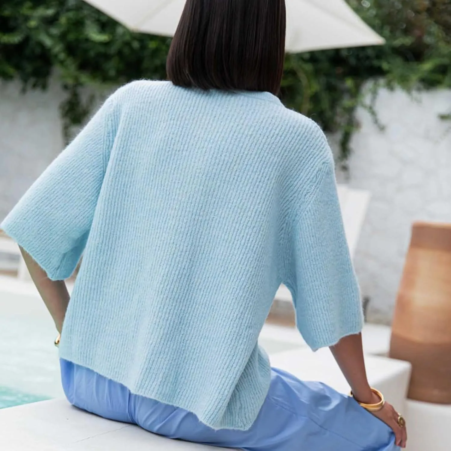 Womens Button Up Short Sleeve Cardigans Sweater Cropped Lightweight Round Neck Elegant Knit Tops with Pockets
