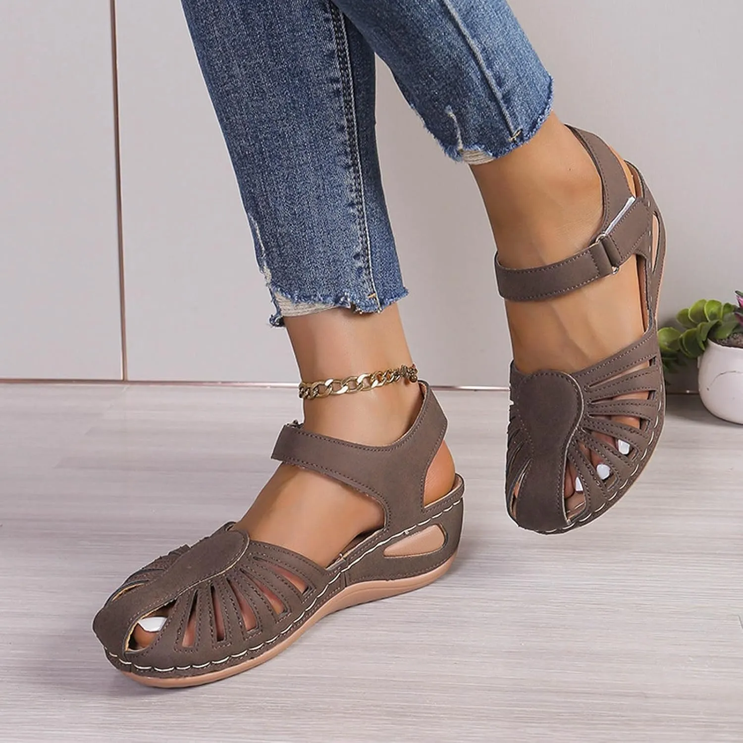 Women's Closed Toe Sandals,Comfortable Orthopedic Sandal with Arch Support Ankle Strap Dressy Summer Platform Wedge Shoes Walking Casual Orthotic