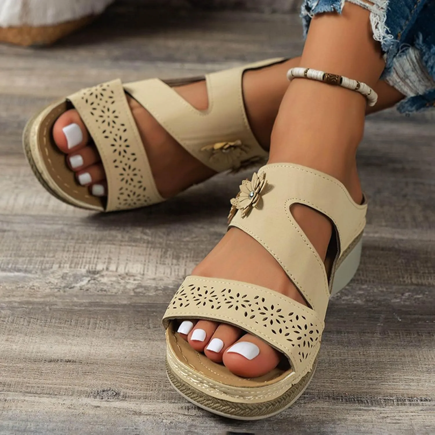 Women's Comfortable Orthopedic Sandals Open Toe Wedge Non Slip Sandals Hollow Out Breathable Wedges Slippers Trendy Flowers Working Shopping Walking Slippers