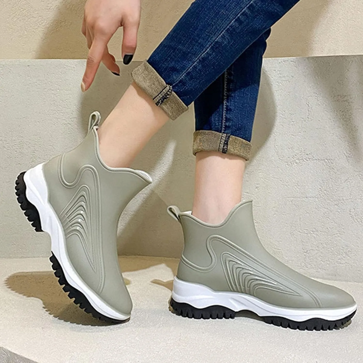 Women's Fashion Rain Shoes Outside Shoes Kitchen Rubber Shoes Soft Bottom Comfortable Middle Tube Rain Boots Rain Boots Womens Short