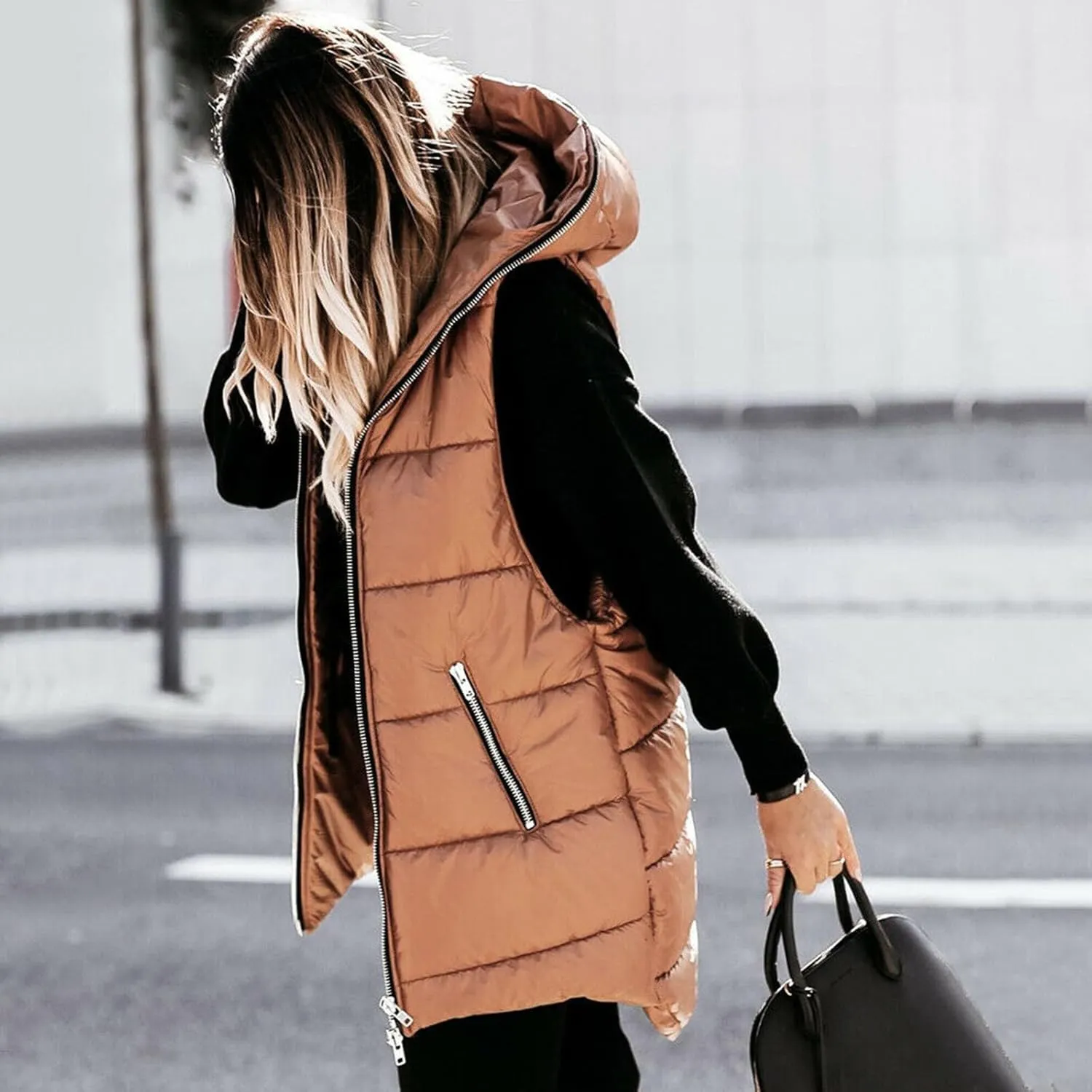 Women's Long Quilted Vest Hooded Full-Zip Sleeveless Down Coat Outwear With Pockets 2024 Winter Warm Padded Jacket