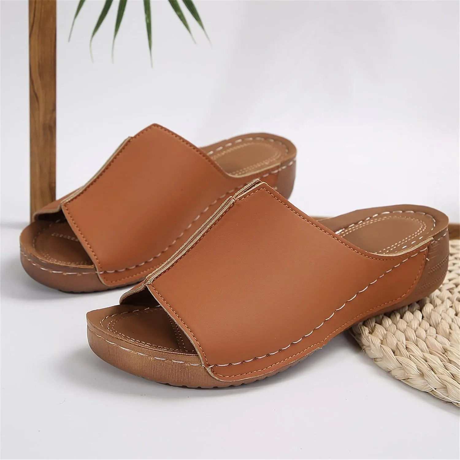 Women's Sandals Comfortable Cute Orthopedic Slippers Anti-Slip Walking Dressy Summer Orthotic Flip Flops with Arch Support