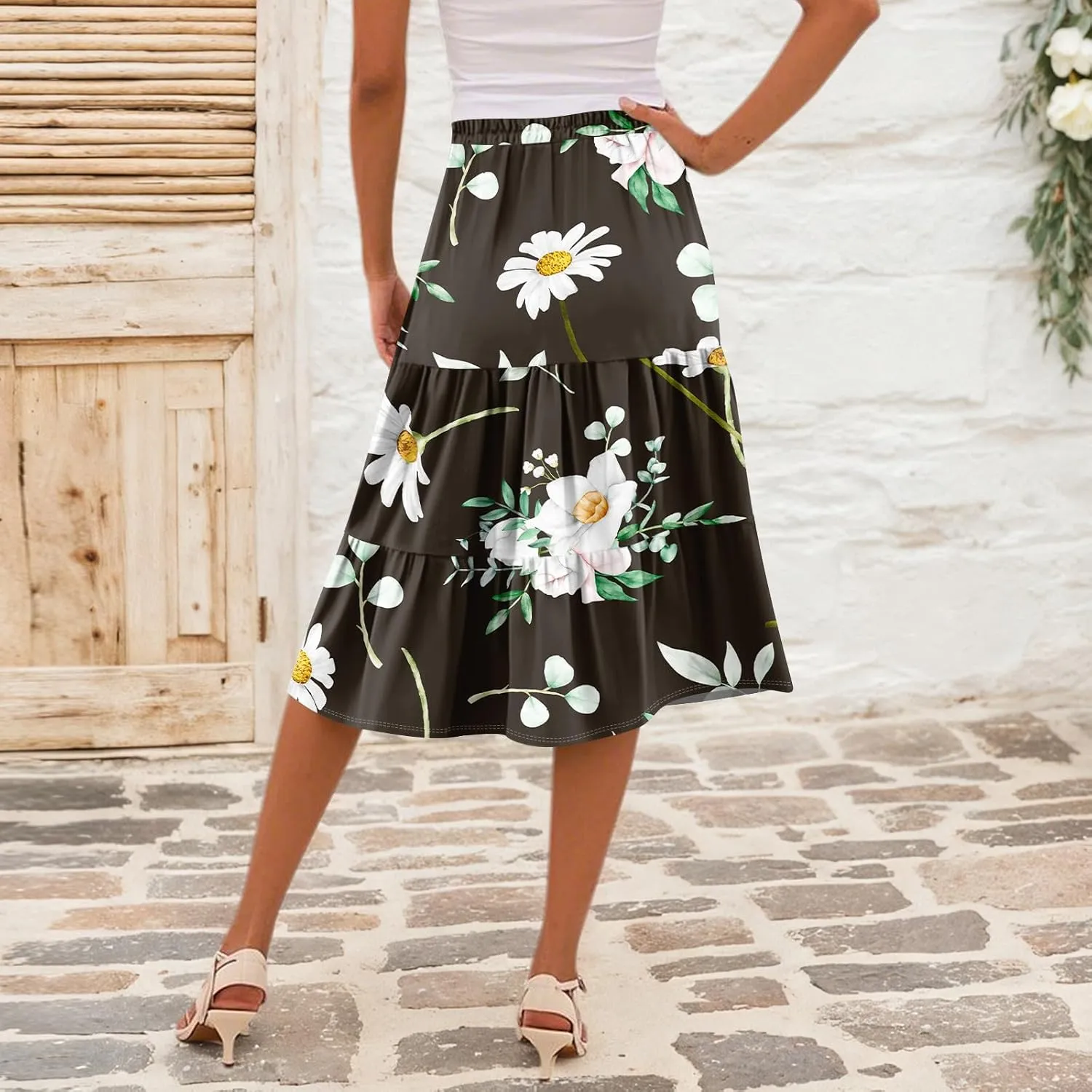 Women's Tiered Boho Floral Skirts midi Trendy 2025 high Elastic Waist a line Skirts Long Ruffle Flowy Vacation Skort